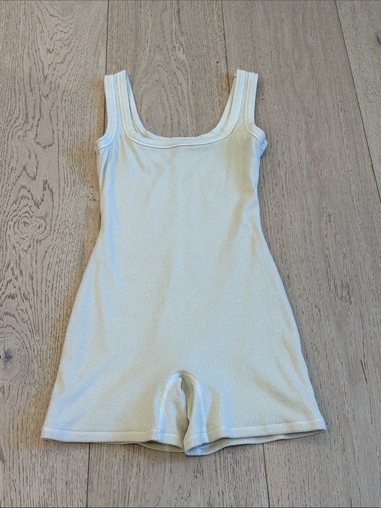 SKIMS Pants - SKIMS Cotton Rib Onesie in Marble Size Medium